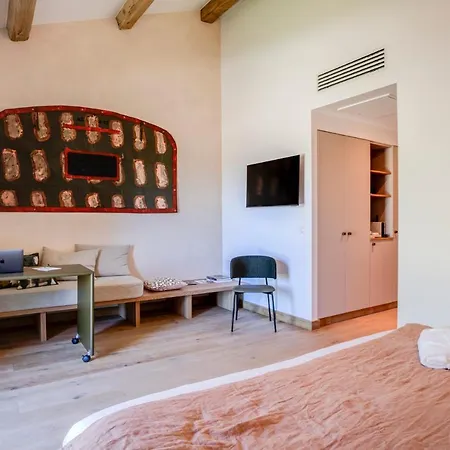 Hotel Domaine De Panery
