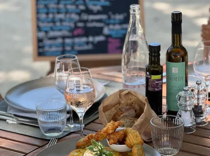 Hameau De Panery Hotel *